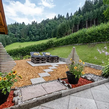 Haus Am Waldrand Apartment