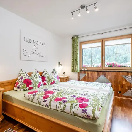 Haus Am Waldrand Apartment Hopfgarten im Brixental